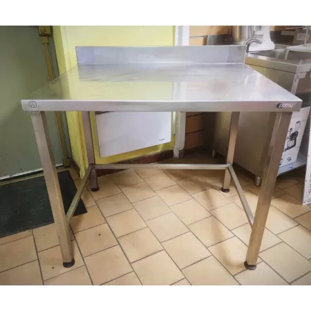 Table inox avec dosseret arrière